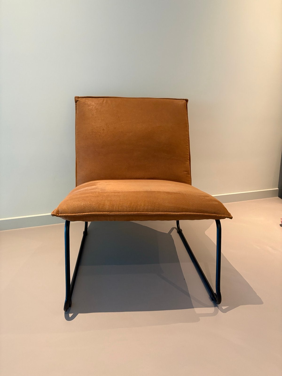 Lounge stoel met metalen onderstel, Ophalen, Gebruikt, Overige kleuren, Metaal