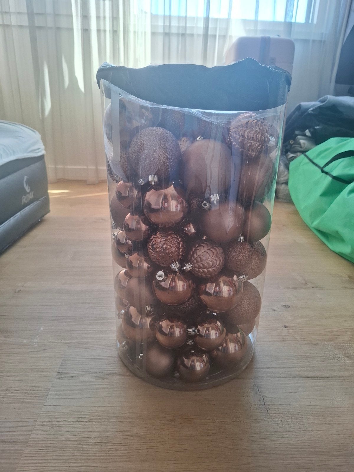 bruine kerstballen, Ophalen, Zo goed als nieuw