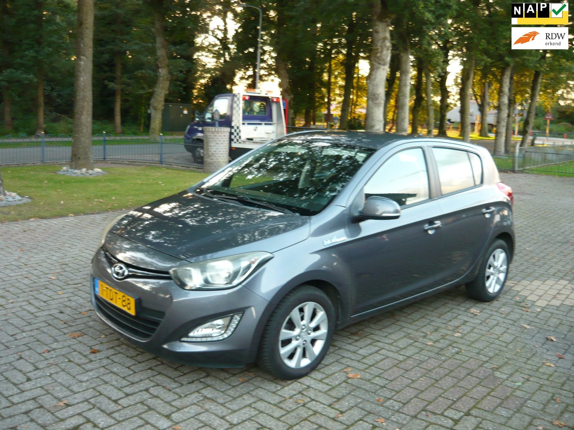 Hyundai I20 1.2i i-Deal, Euro 5, Gebruikt, 31 €/maand, 4 cilinders