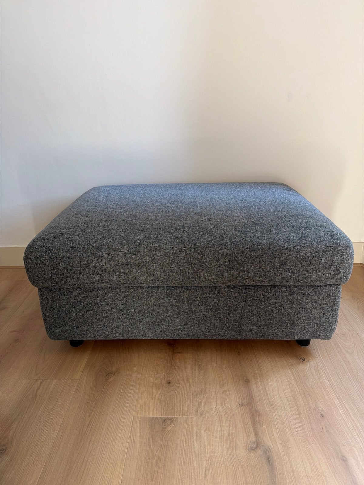Vimle poef/voetenbank met opbergruimte - Zo goed als nieuw, Ophalen, 100 tot 125 cm, Zo goed als nieuw, 75 tot 100 cm