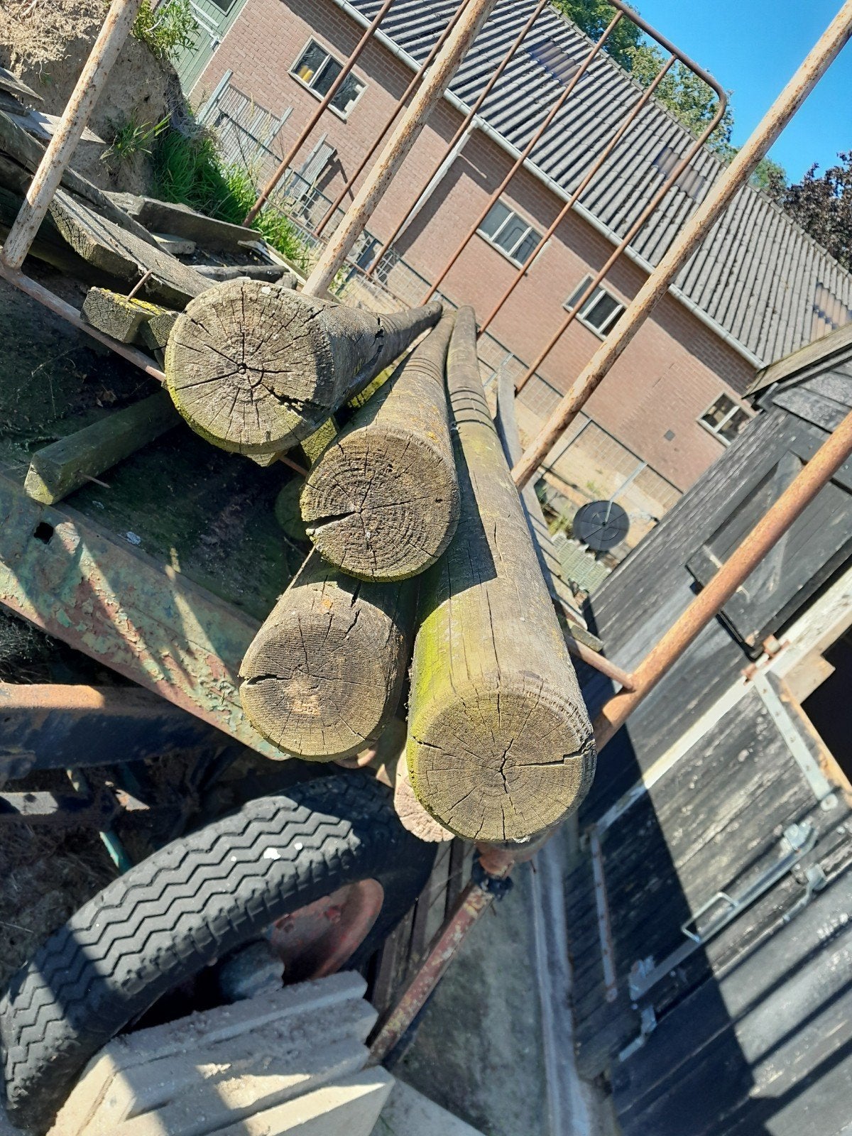 Gebruikte houten palen 4 meter, Ophalen, Gebruikt, Overige typen, Overige houtsoorten