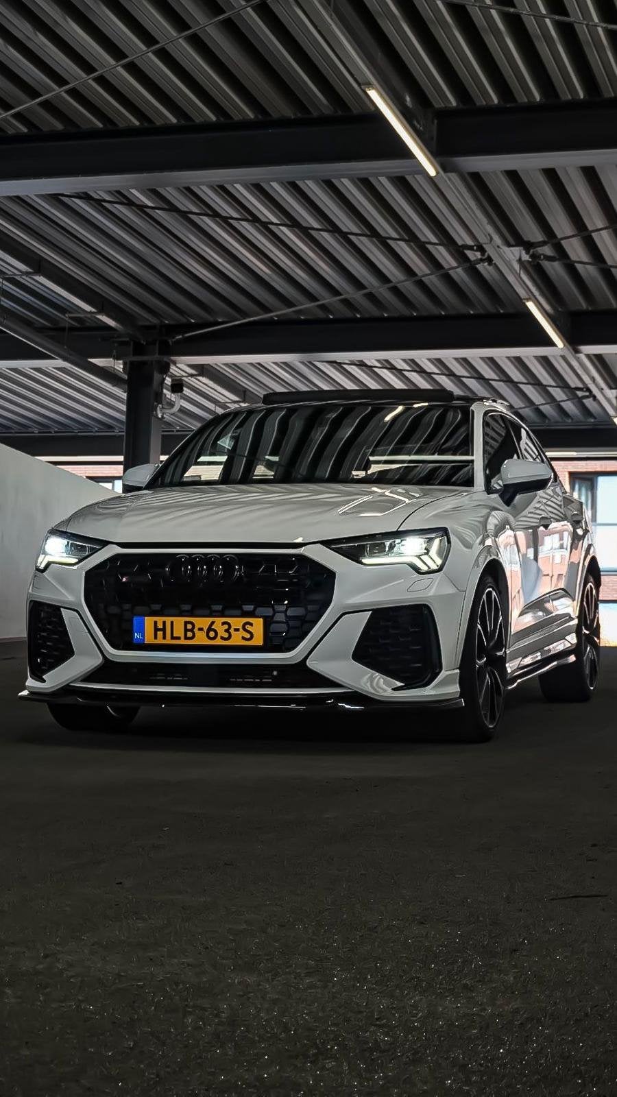 Audi RSQ3 Sportback TFSI RS | RS-Zetel | Pano | B&O | 360, Auto's, Automaat, Zwart, 1675 kg, Wit