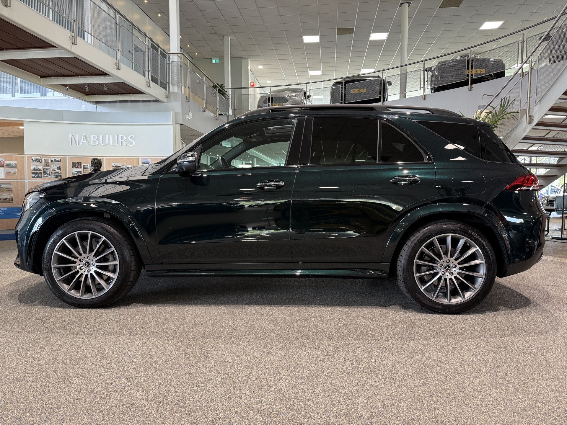 Mercedes-Benz GLE 350 e 4MATIC Premium Plus AMG, Pano, Massa, Auto's, 12 maanden, Gebruikt, Euro 6, 4 cilinders