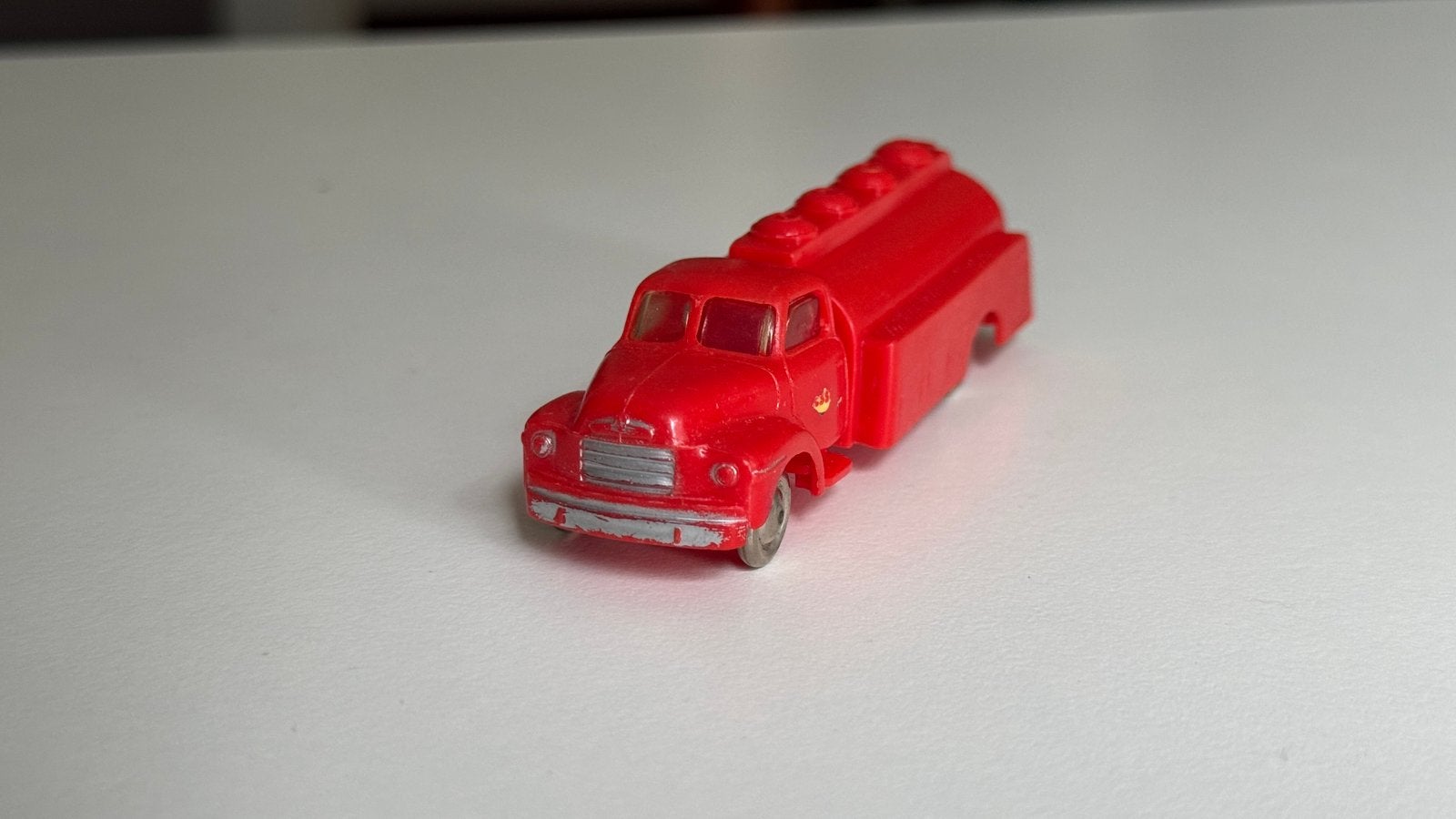 250-2 LEGO | Esso Bedford Tanker, Hobby en Vrije tijd, Ophalen of Verzenden, Gebruikt, Bus of Vrachtwagen, Overige merken