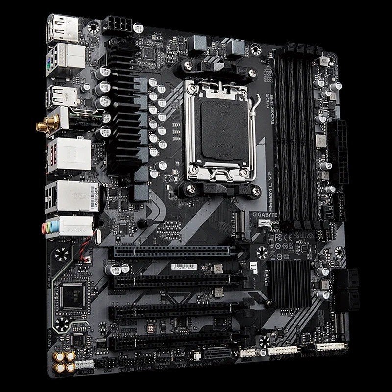 GIGABYTE B650M C V2 Moederbord met Socket AM5