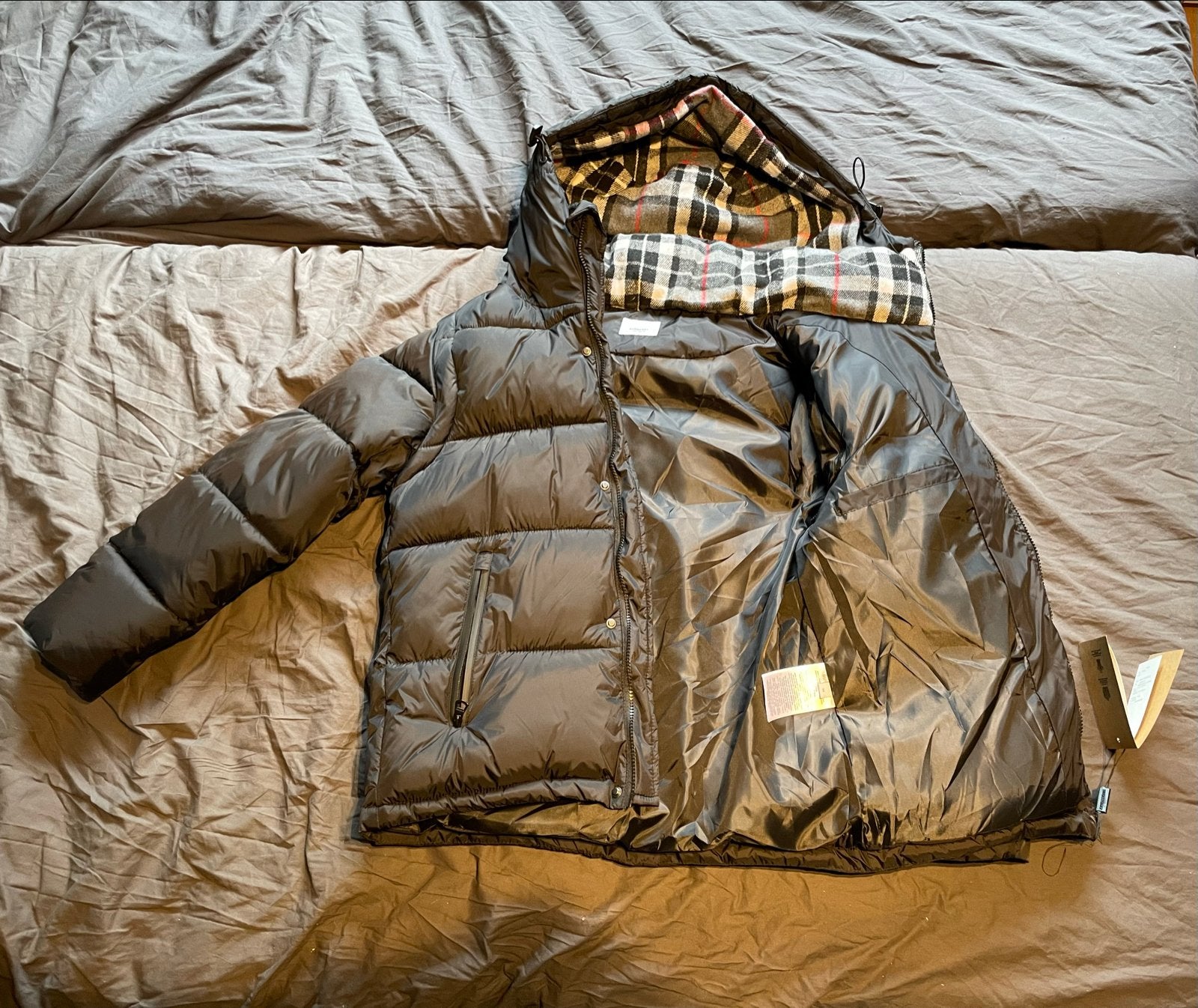 Burberry Pufferjas Maat M - Zwart met Ruitpatroon, Kleding | Heren, Verzenden, Nieuw, Maat 48/50 (M), Zwart