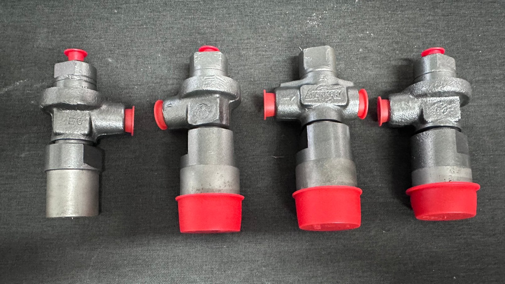 Yanmar injector YSE8/12 YSB8/12 YSM8/12 PMX6/8 - 1/2/3GM, Ophalen of Verzenden, Zo goed als nieuw, Onderhoud en Reparatie