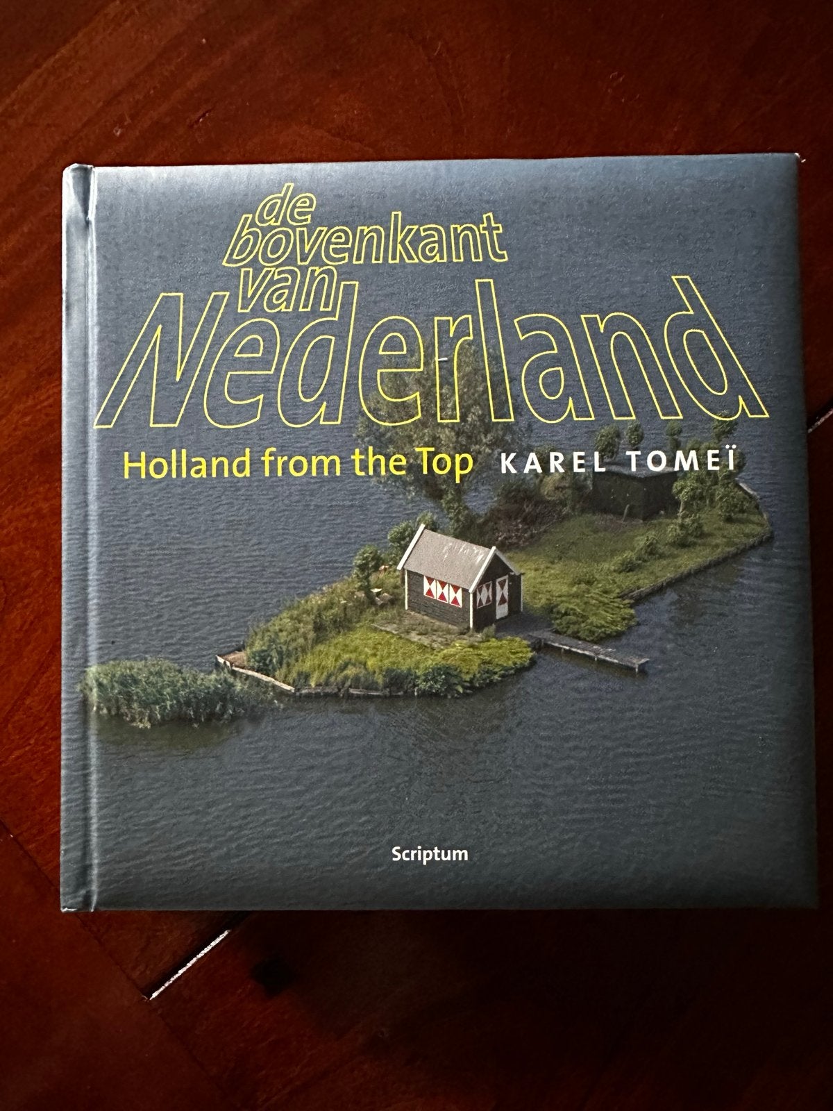 De Bovenkant van Nederland - Karel Tomeï (Fotoboek), Ophalen of Verzenden, Zo goed als nieuw, Fotografie algemeen