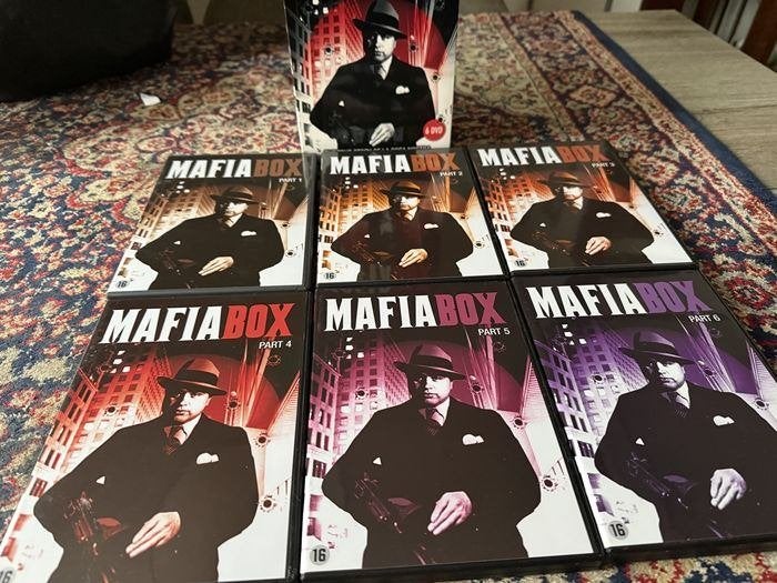 Mafia Box. 6 Dvd's. Ruim 500 minuten speelduur., Alle leeftijden, Ophalen of Verzenden, Zo goed als nieuw, Actie