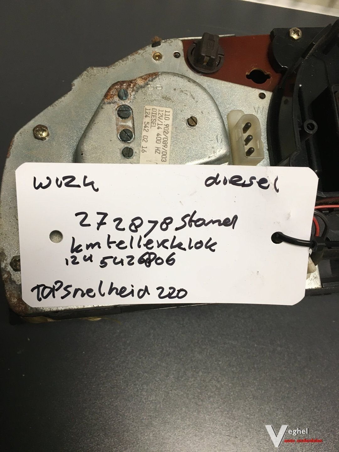 Mercedes W124  Diesel   124 542 6806    Km Tellerklok, Gebruikt, -, -, Ophalen of Verzenden