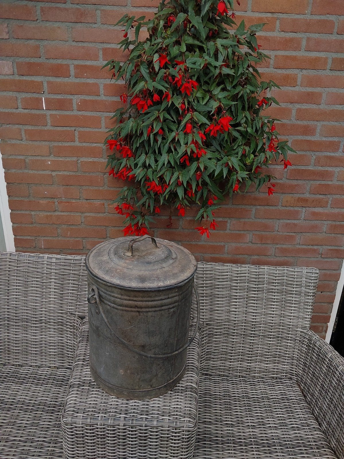 Vintage Zinken Emmer met Deksel - Decoratief en Praktisch, Ophalen