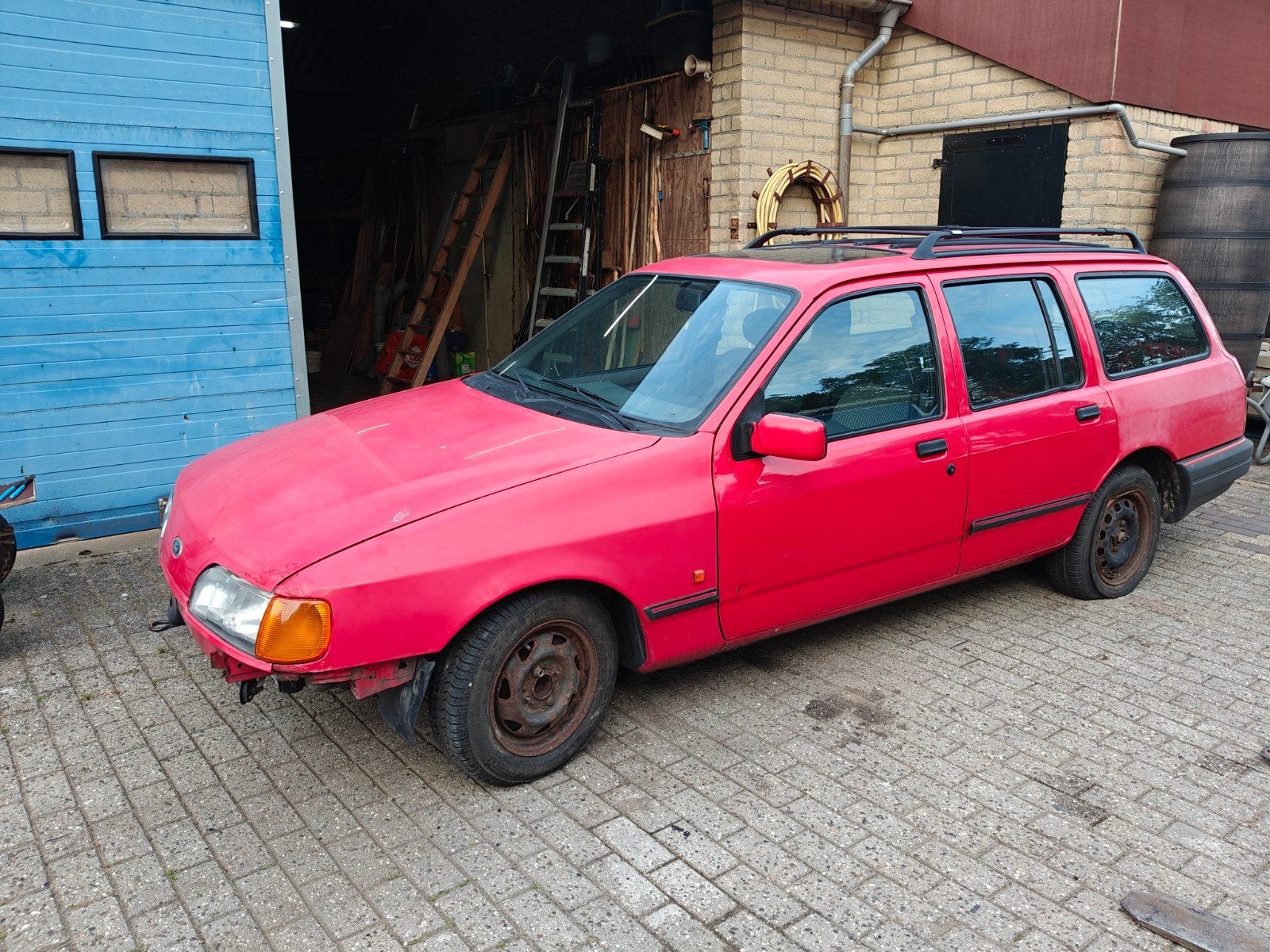 Ford Sierra 2.0 EFI 205 combi in onderdelen/loop/sloop, Ophalen, Ford