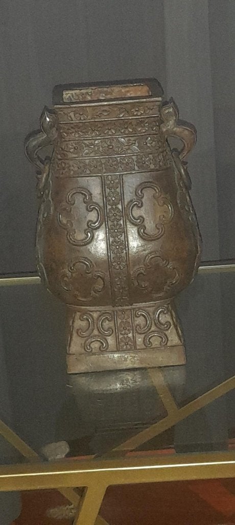 Chinese bronse vaas/urn, Antiek en Kunst, Ophalen, Brons