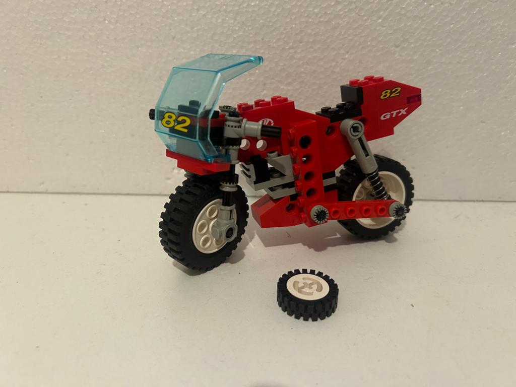 Lego technic 8210 nitro gtx bike, Kinderen en Baby's, Speelgoed | Duplo en Lego, Lego, Info@lego.com, Denemarken, Lego
