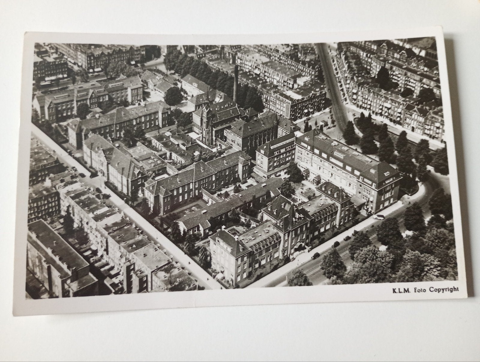 Amsterdam Oost Ziekenhuis OLVG Luchtopname 1951, Ophalen of Verzenden, 1940 tot 1960, Gelopen, Noord-Holland