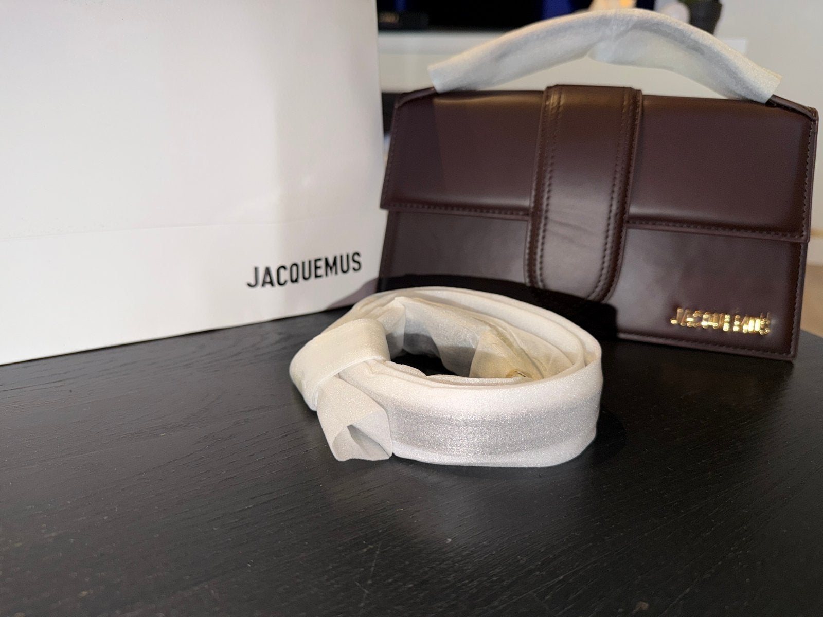 Jacquemus Le Bambino Long - Nieuw met labels, Sieraden, Tassen en Uiterlijk, Tassen | Damestassen, Ophalen of Verzenden, Nieuw
