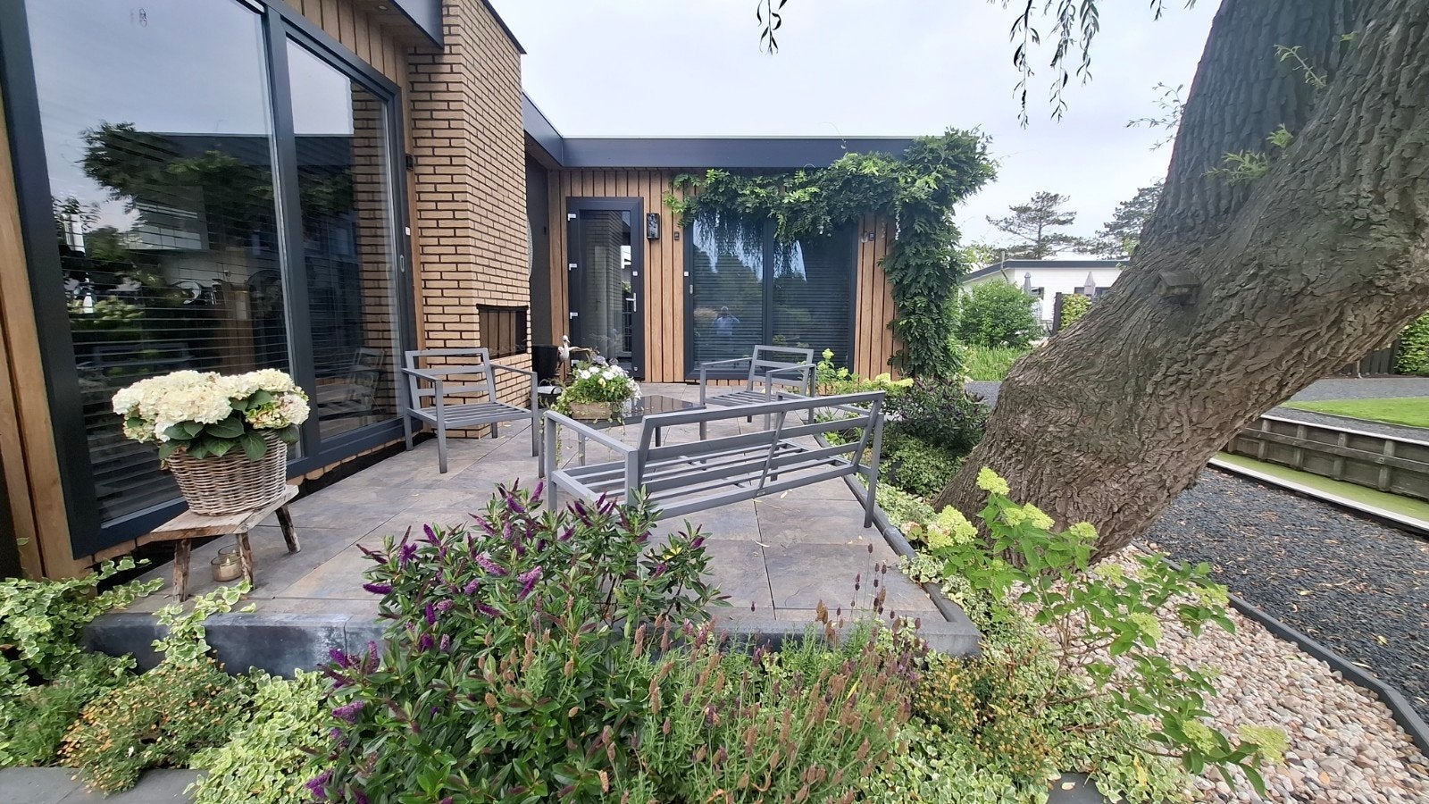 Bieden op prachtige Bungalow te Leiden, Huizen en Kamers, 500 tot 1000 m², 68 m², Zuid-Holland, 3 kamers