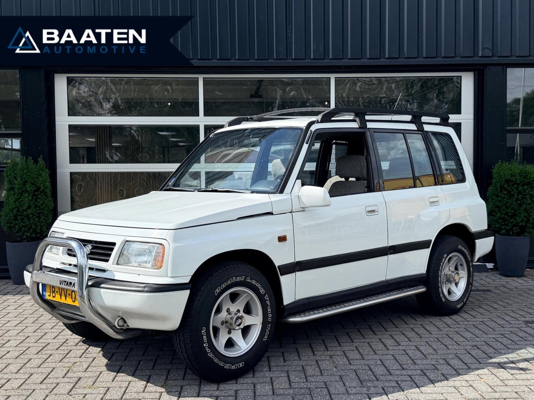 Suzuki Vitara Villager 5-deurs 1.6-16V JLX|Bullbar|2e eig.|U, Auto's, Suzuki, Stof, 4 cilinders, 1165 kg, 1590 cc