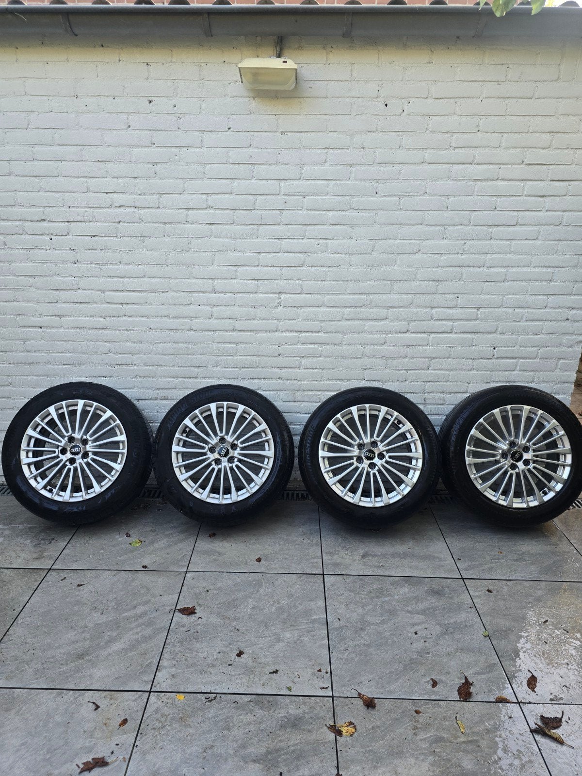 Audi A6 (C8) 18 inch velgen, Auto-onderdelen, Ophalen, 18 inch, Gebruikt, Banden en Velgen
