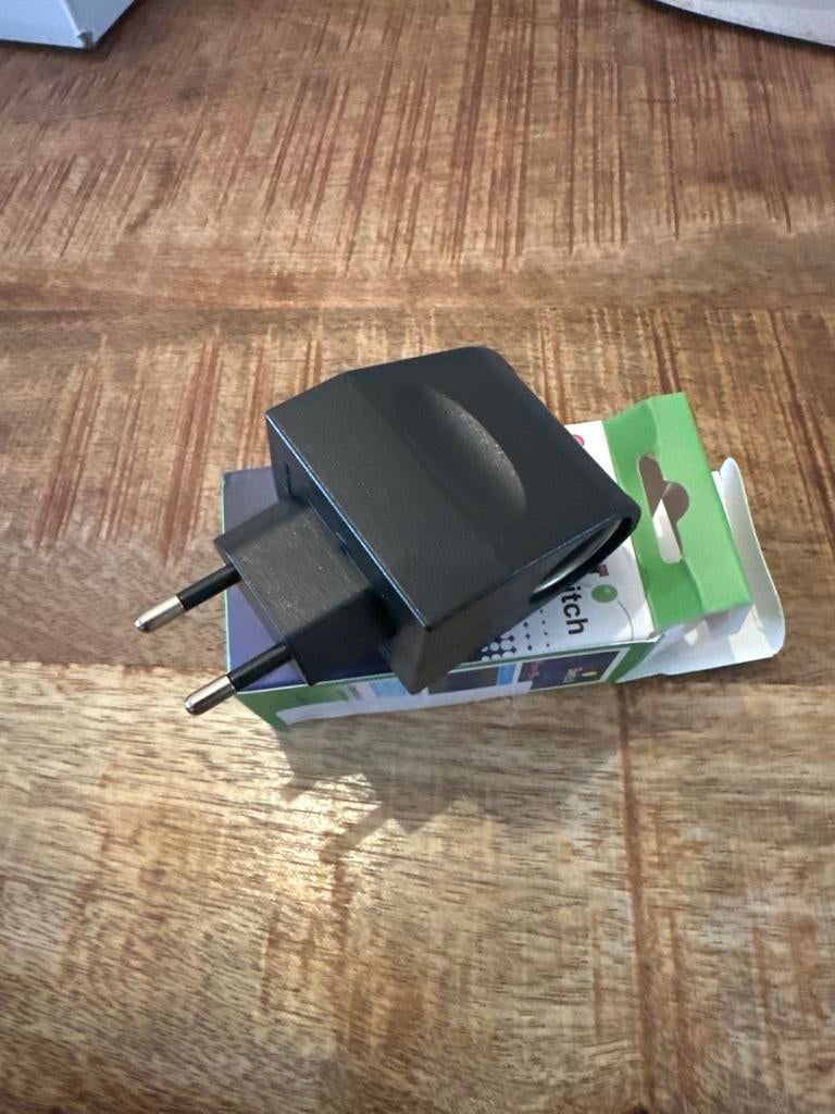 Universele 220V AC naar 12V DC Auto Power Adapter, Audio, Tv en Foto, Opladers, Ophalen of Verzenden, Nieuw