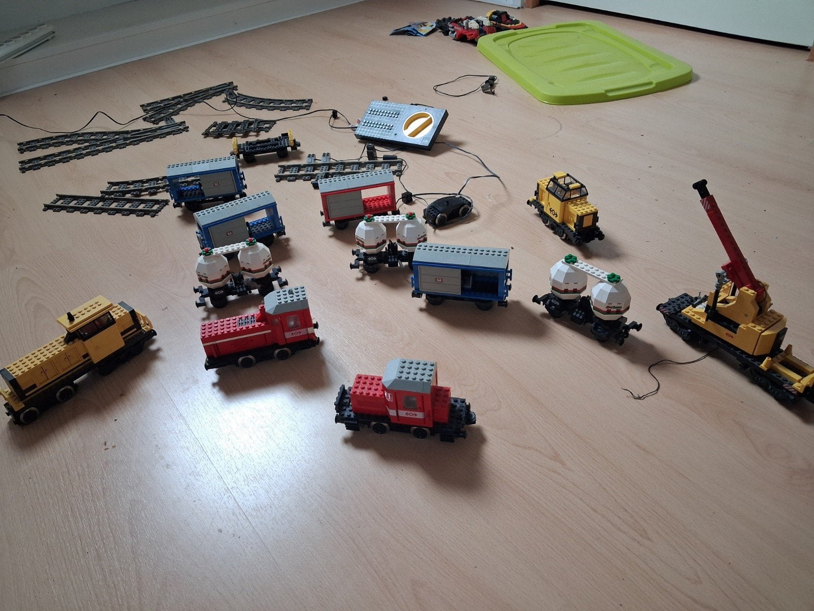 Lego treinen en rails - Grote collectie, Inclusief extra onderdelen, Lego, Ophalen of Verzenden, Complete set
