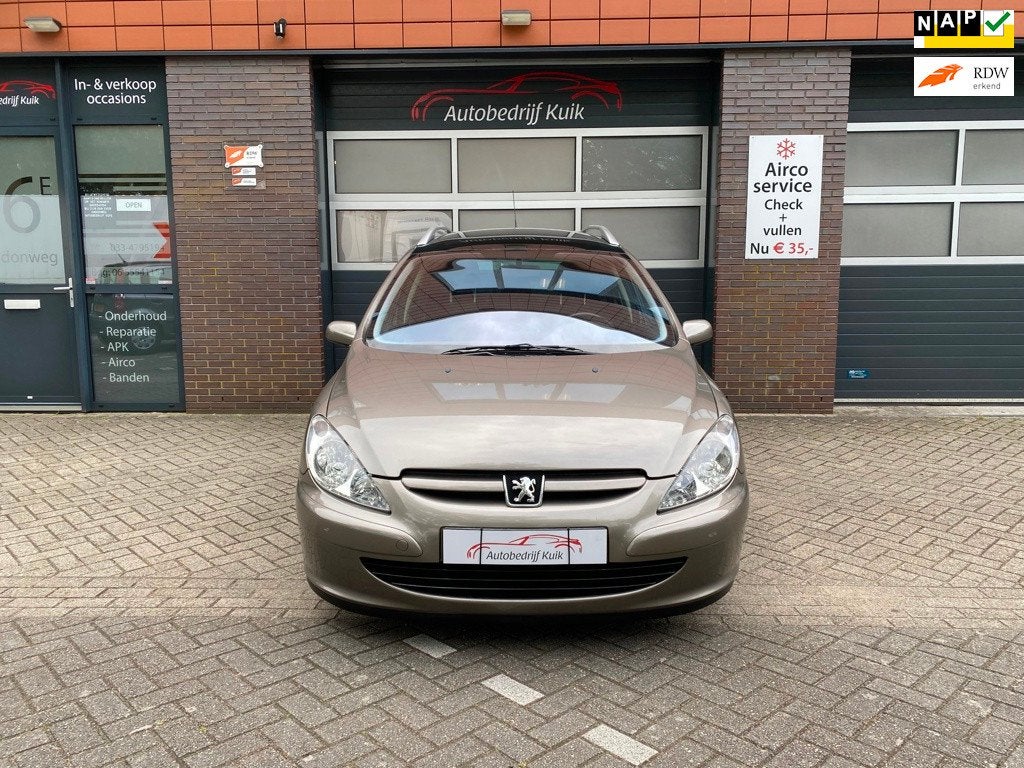 Peugeot 307 SW 1.6 16V Navtech vol optie,s, Stof, Gebruikt, Zwart, 4 cilinders