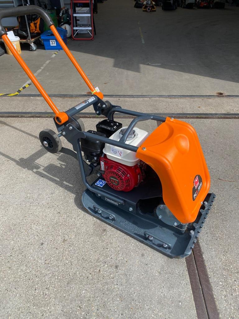 Altrad Belle Trilplaat PCX 20/50 als nieuw, Ophalen, Zo goed als nieuw
