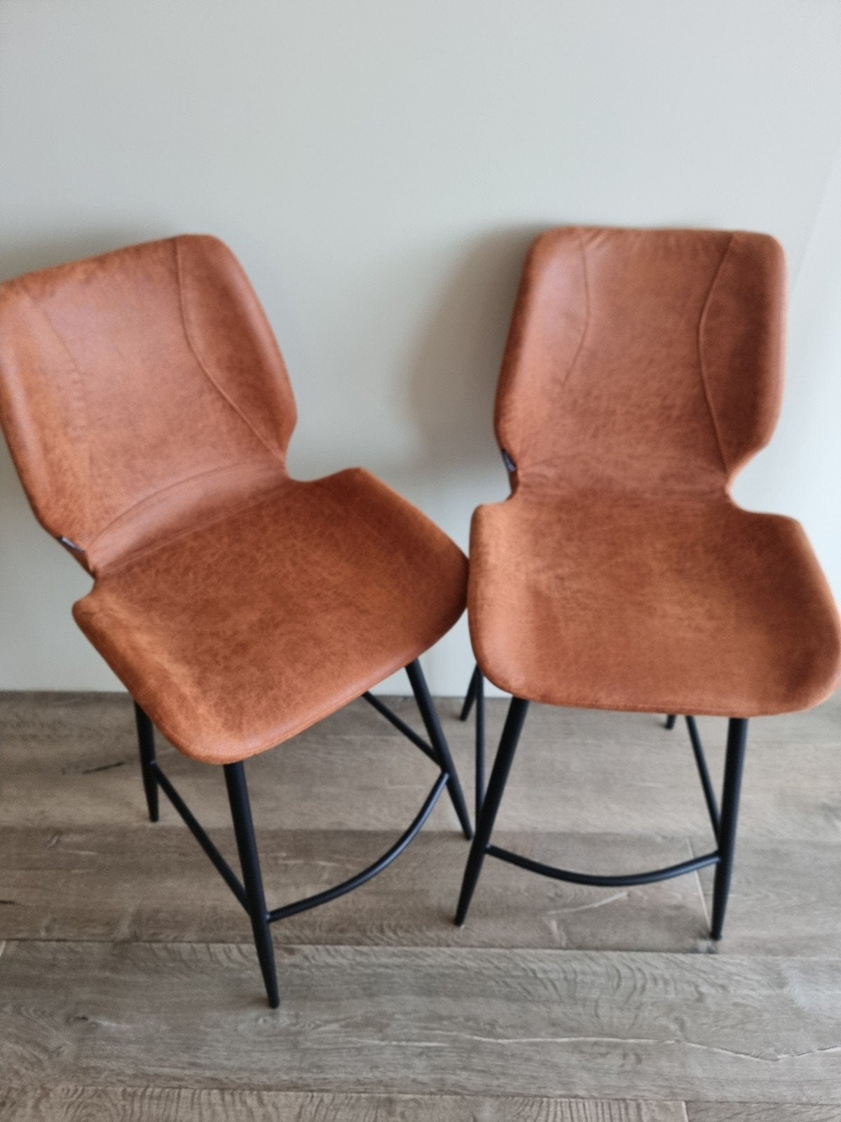 2 barstoelen met voetsteun, Ophalen, Met voetsteun, Zo goed als nieuw, 90 cm of meer