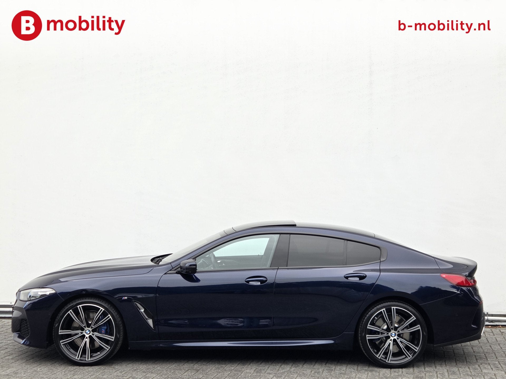 BMW 8 Serie Gran Coupé 840i xDrive High Executive M-Sport ', Auto's, Gebruikt, Blauw, Adaptive Cruise Control, 340 pk