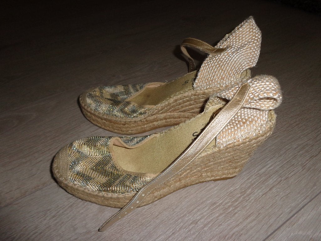 damesschoenen maat 39 van o.a.KANNA, UGG, CYPRES,8(EIGHT), Overige kleuren, Overige typen, Ophalen of Verzenden, Gedragen