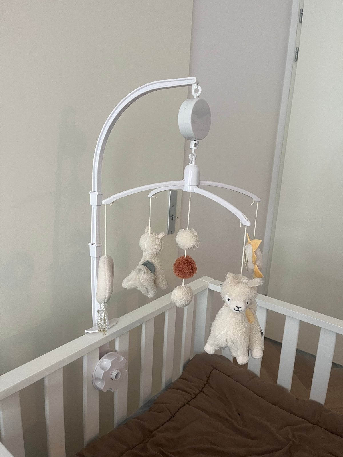 Muzikale baby mobiel met lama's en geluid, Ophalen of Verzenden, Zo goed als nieuw, Mobiel, Met geluid