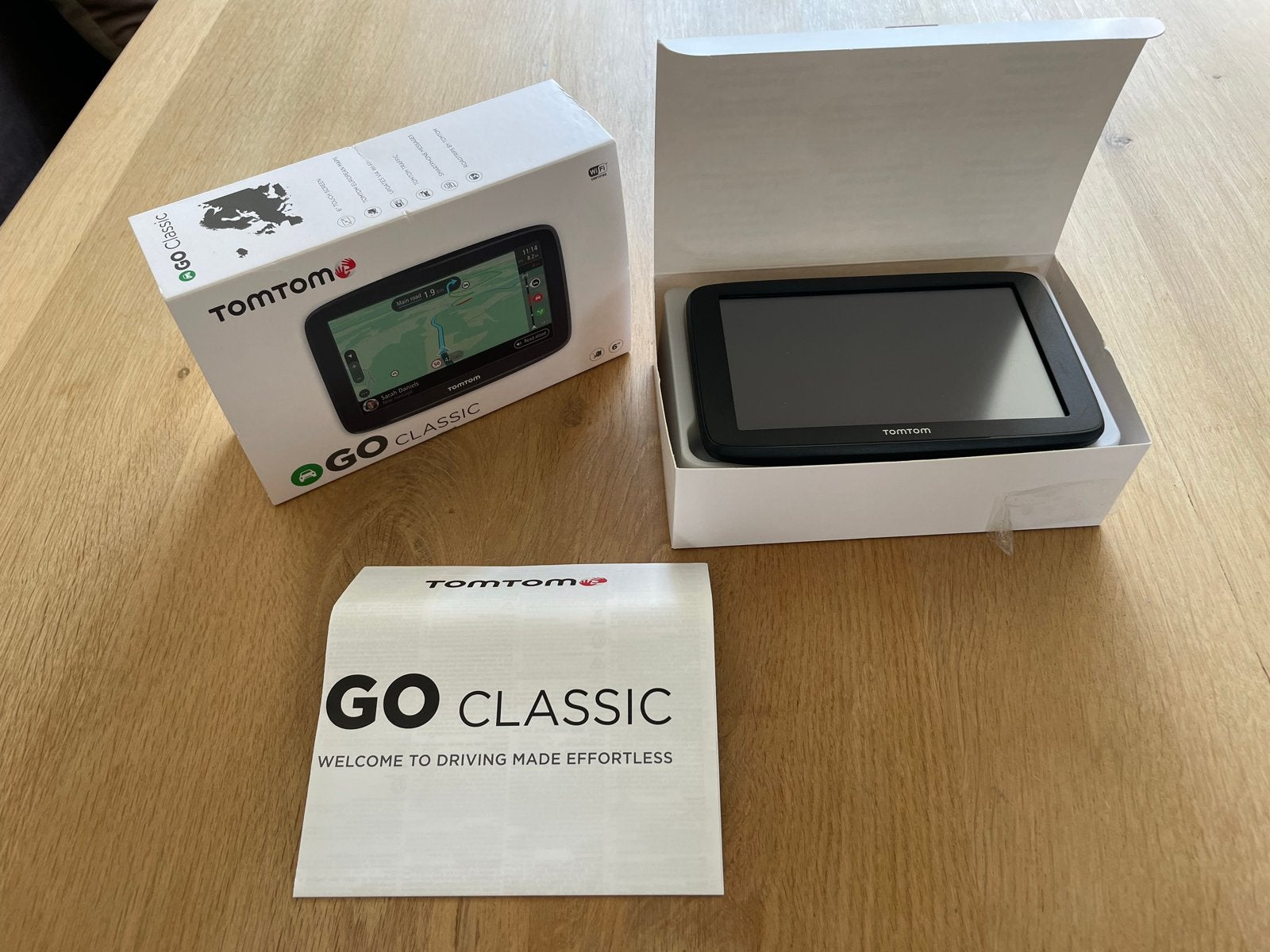 TomTom GO Classic navigatiesysteem met doos en toebehoren, Ophalen, Zo goed als nieuw
