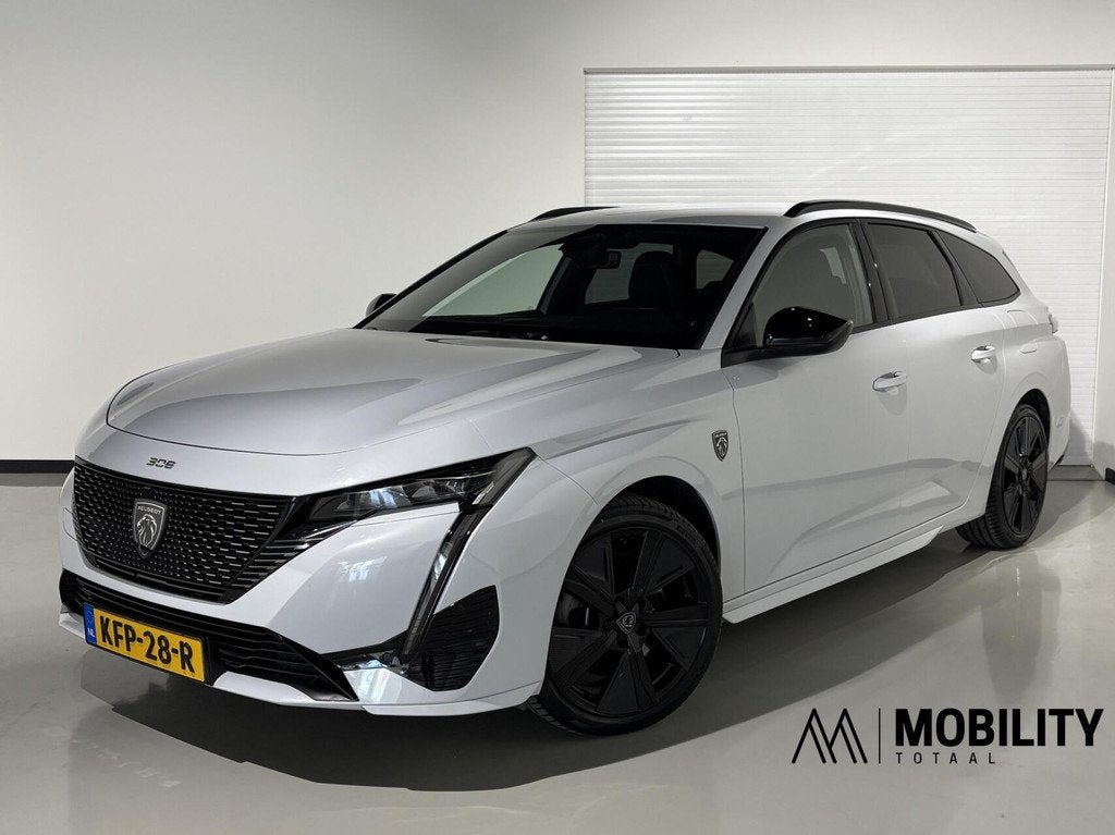 Peugeot 308 SW 1.6 Plug-in Hybrid 225 GT|Black Pack|ARG stoe, Auto's, Peugeot, 77 km/l, Gebruikt, 4 cilinders, Wit
