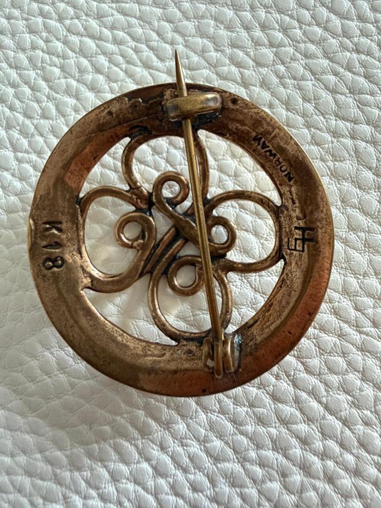 R165/Vintage Bronzen EIVIND HILLESTAD Broche Noorwegen, Overige materialen, Gebruikt, Overige kleuren, Verzenden