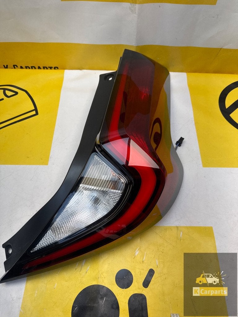 Toyota Aygo X Achterlicht Rechts VVT-i 0000012928 origineel, Info@fabrikant.eu, Fabrikantstraat 1
1000 AA  Amsterdam, NL, Ophalen of Verzenden