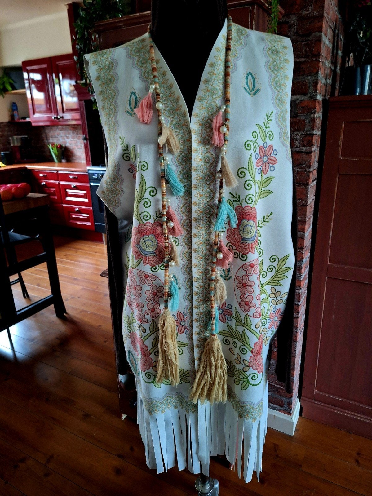 Suedine vest met franjes ibiza boho style maat m l xl xxl, Kleding | Dames, Ophalen of Verzenden, Zo goed als nieuw, Maat 46/48 (XL) of groter