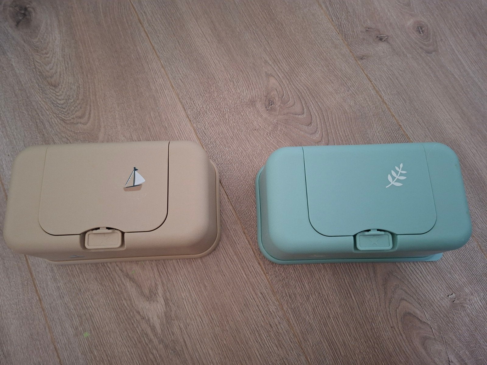 Funkybox vochtige doekjes dispenser (2 stuks), Ophalen of Verzenden, Zo goed als nieuw