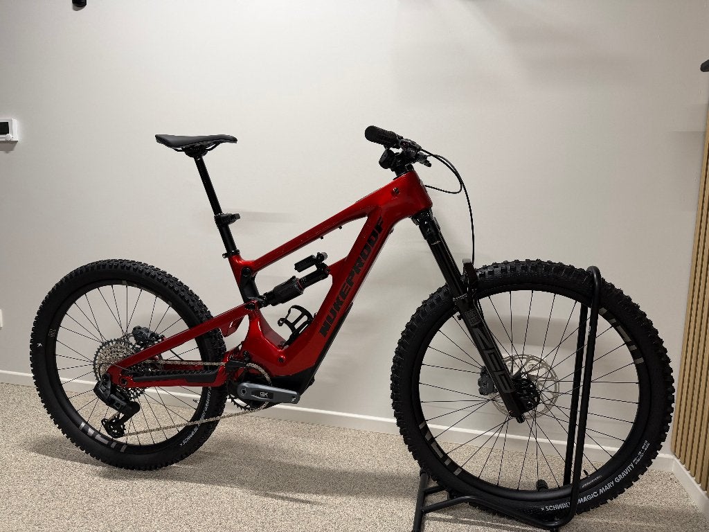 Nukeproof Megawatt 297 Pro 2026 Medium, Ophalen of Verzenden, Nieuw, 50 km per accu of meer, Overige merken