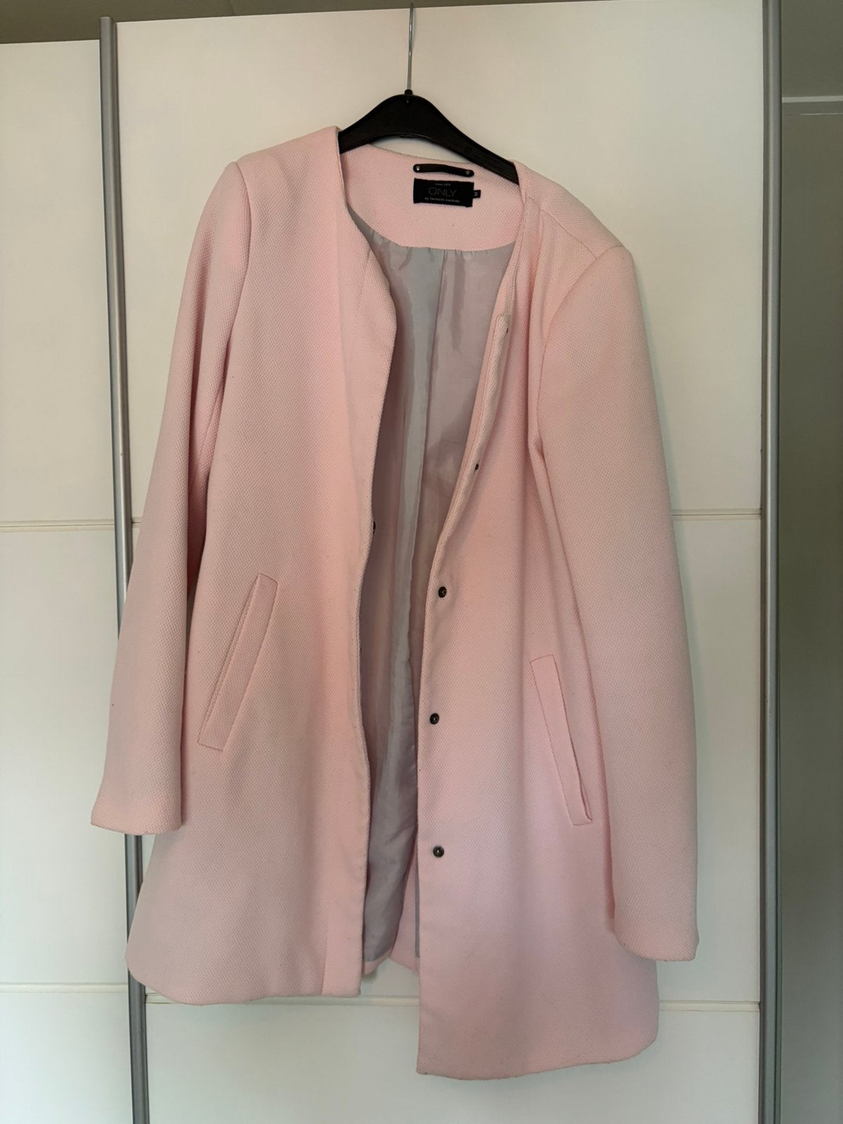 Lichtroze only jas maat m, Ophalen of Verzenden, Zo goed als nieuw, Maat 38/40 (M), Roze