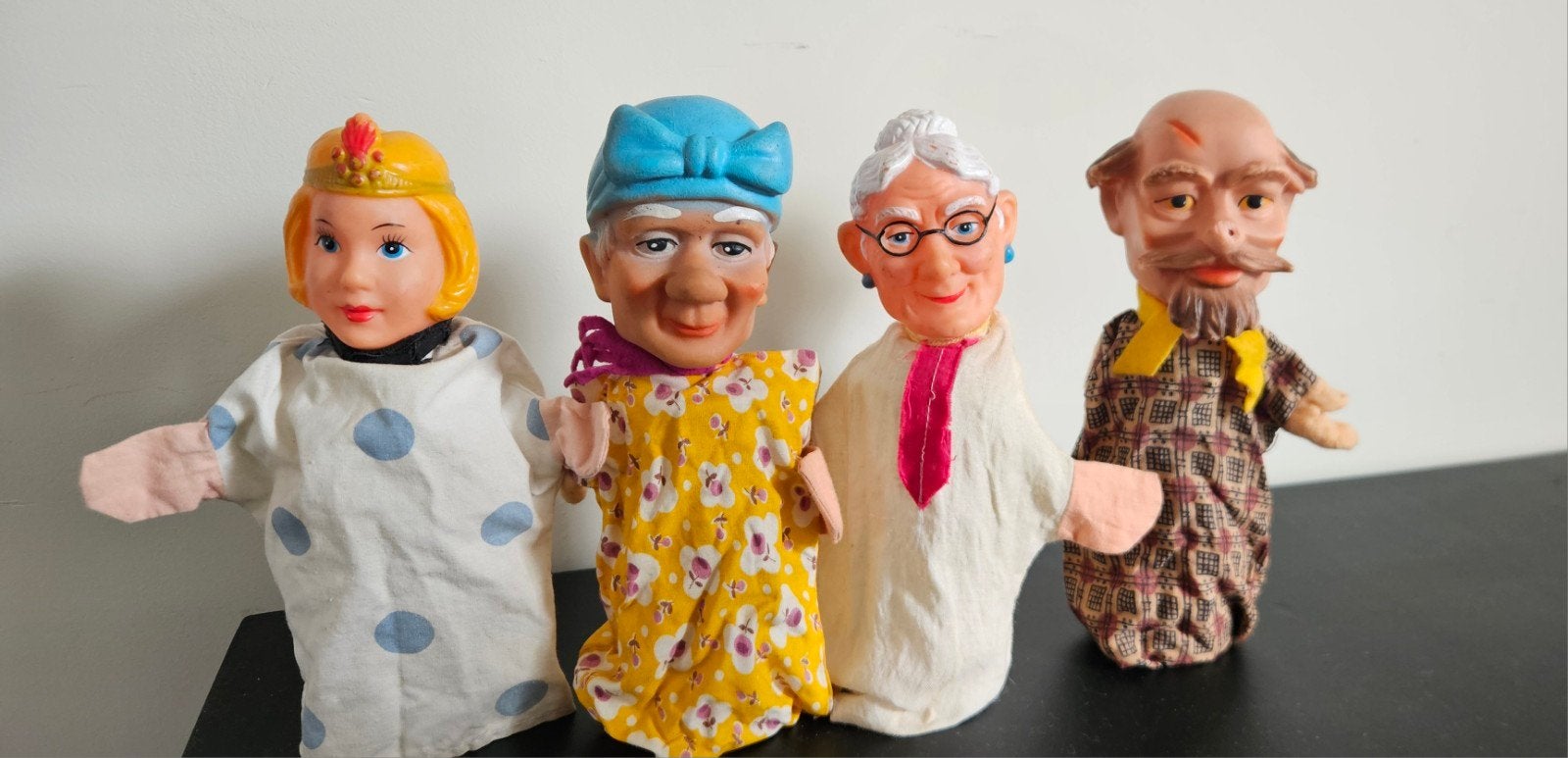 4 vintage poppenkastpoppen, Verzenden, Gebruikt