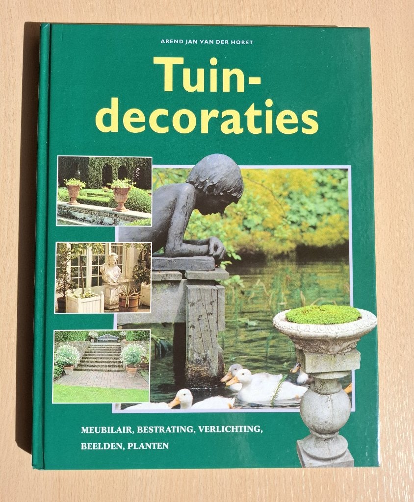 Boek Tuindecoraties - Arend Jan van der Horst, Ophalen of Verzenden, Zo goed als nieuw, Overige materialen, Overige typen
