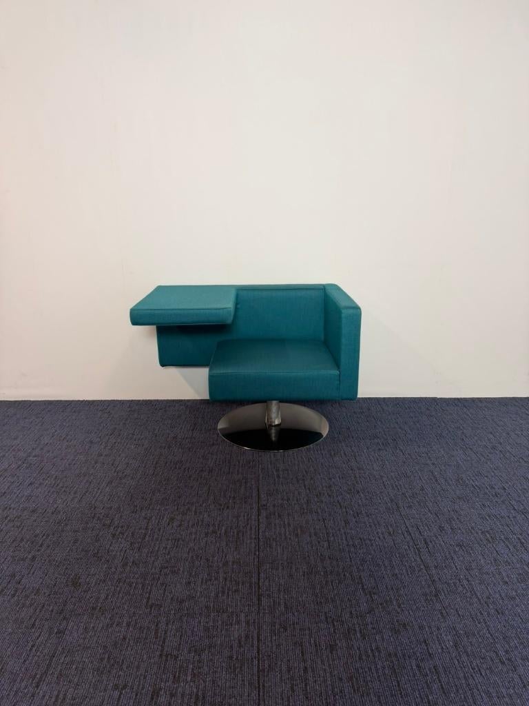 Offecct Solitaire design fauteuil, mintblauw, chroom frame, Huis en Inrichting, Fauteuils, Ophalen, Gebruikt, 75 tot 100 cm, Stof