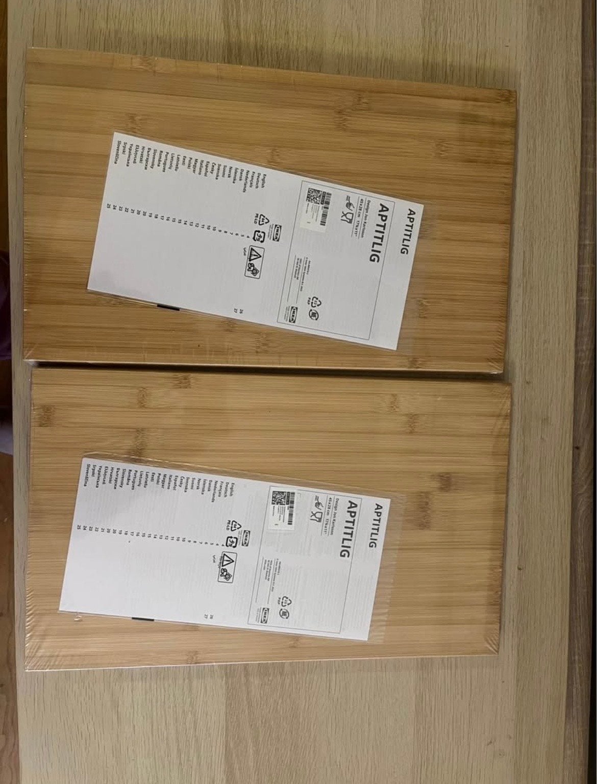 Nieuwe IKEA APTITLIG snijplanken van bamboe (2 stuks), Ophalen, Hout, IKEA, Snij-/serveerplank