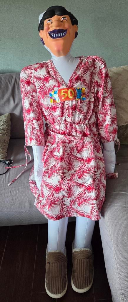 Sarah 50 jaar pop  en abraham vlag, Hobby en Vrije tijd, Feestartikelen, Ophalen of Verzenden, Zo goed als nieuw, Abraham of Sarah