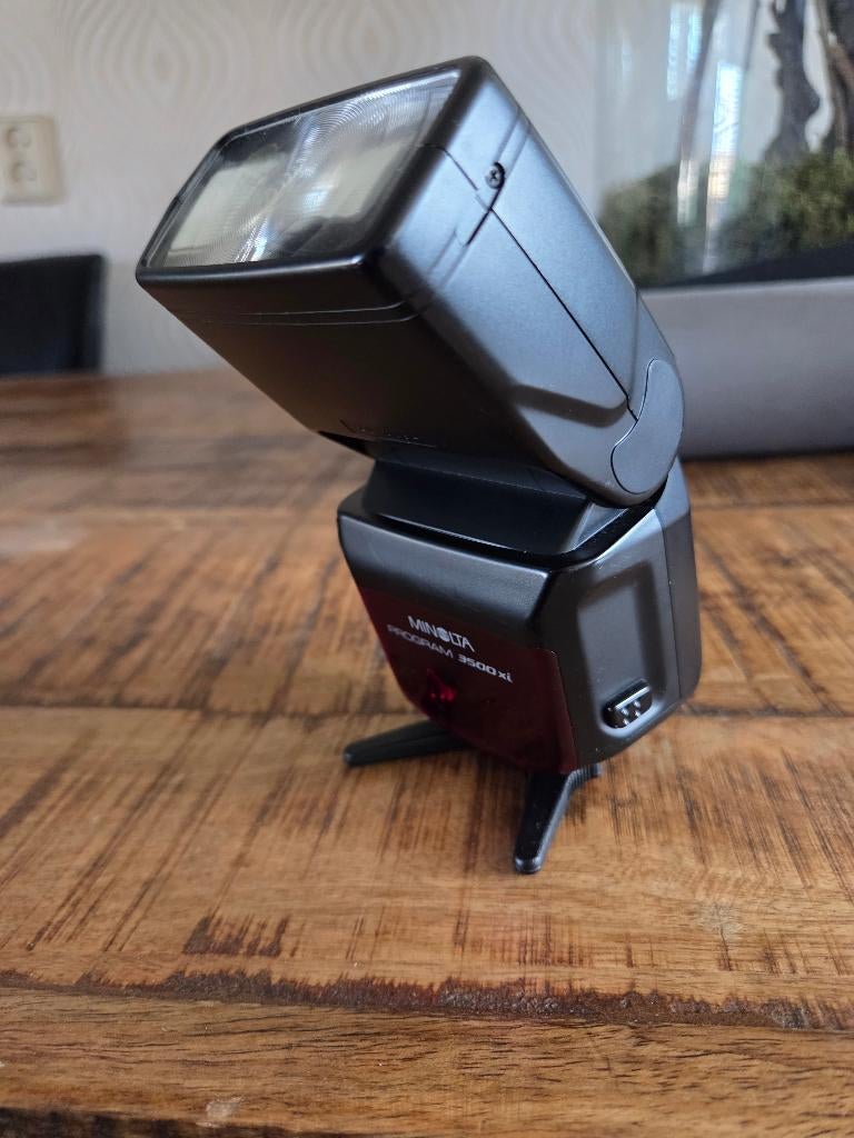 Minolta flitser 3500 xi, Ophalen, Zo goed als nieuw, Overige merken, Kantelbaar