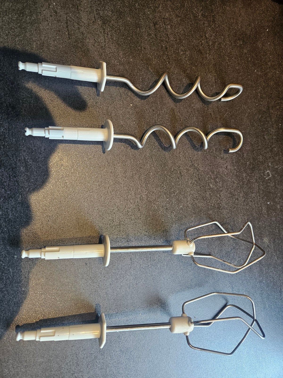 Braun Mixer Hakenset - Kneedhaken en Gardes, Ophalen of Verzenden, Gebruikt, 3 snelheden of meer