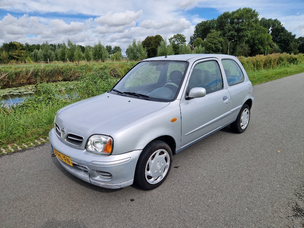 Nissan Micra 1.0 i 2001 Airco APK tot 15 Jan 2027 Niet mooi!, Voorwielaandrijving, Euro 5, Stof, 600 kg