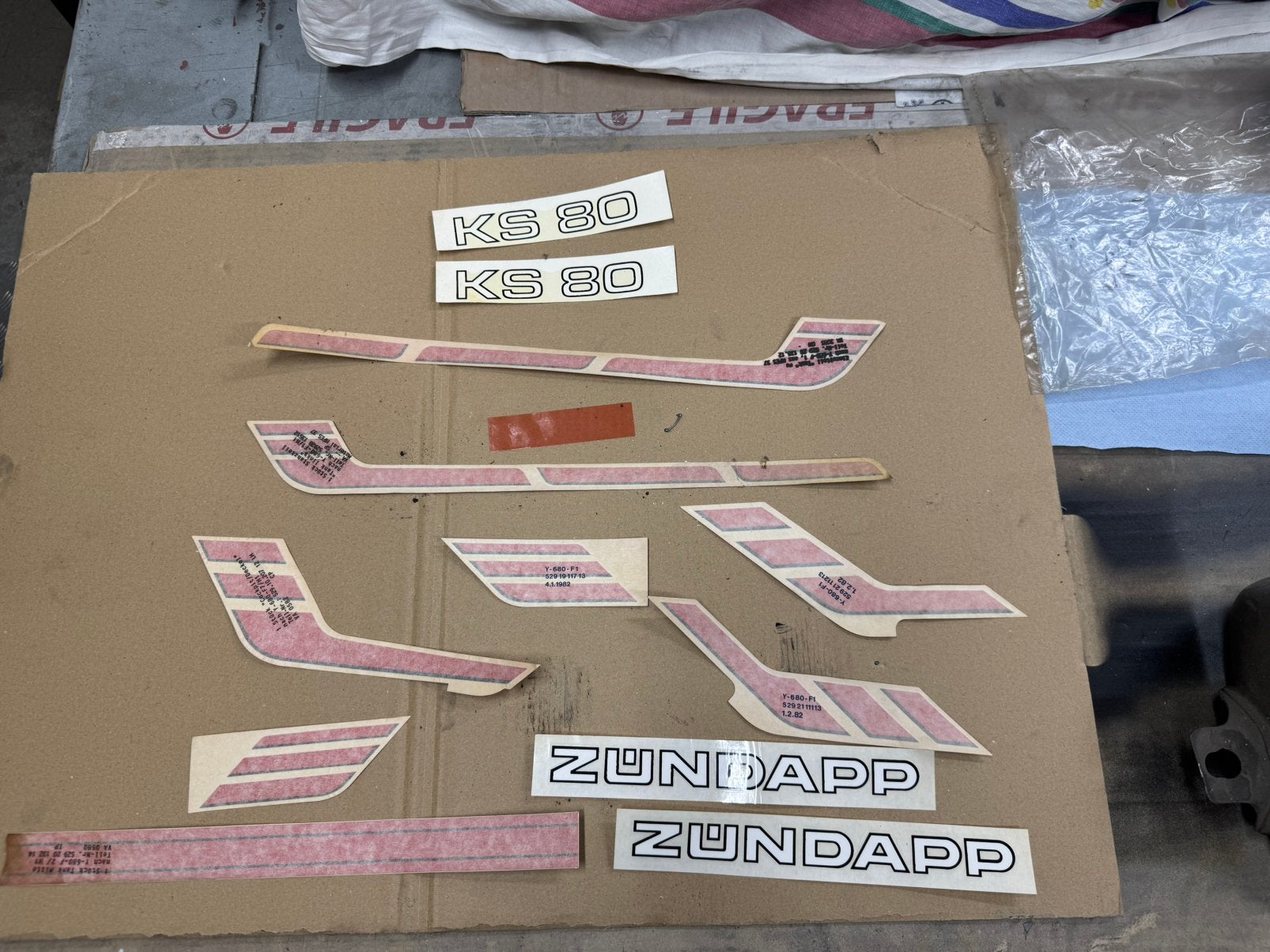 Zundapp 529/530 ks 80 sticker set rood nos, Ophalen of Verzenden