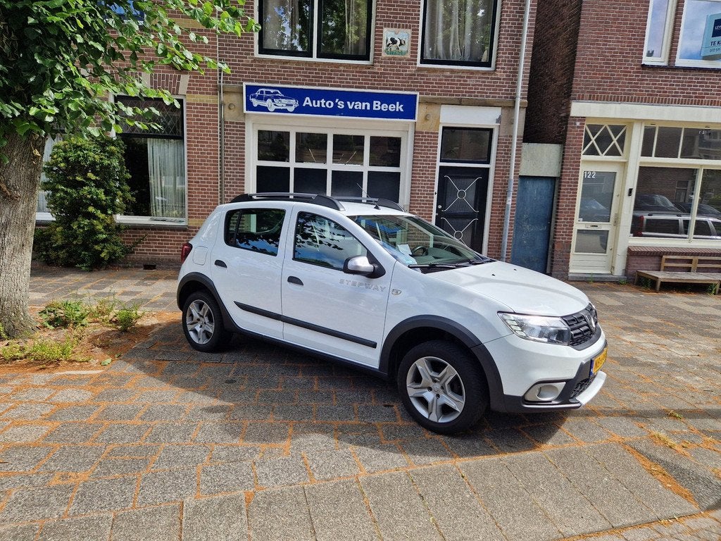 Dacia Sandero 0.9 TCe Stepway Laureate Automaat, Auto's, Dacia, 898 cc, Euro 6, Wit, Origineel Nederlands