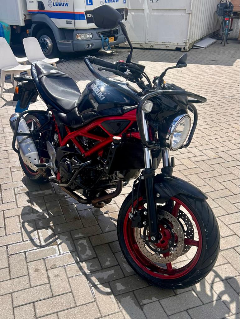 Suzuki SV650 - Naked Bike met lage kilometerstand, Motoren, Motoren | Suzuki, 2 cilinders, Gebruikt, Particulier, Meer dan 35 kW
